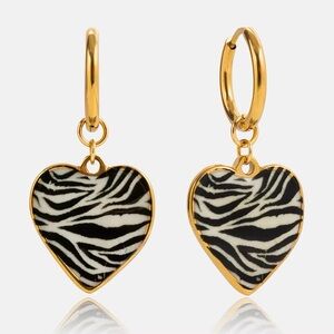 Trendy Zebra Print Heart Earrings